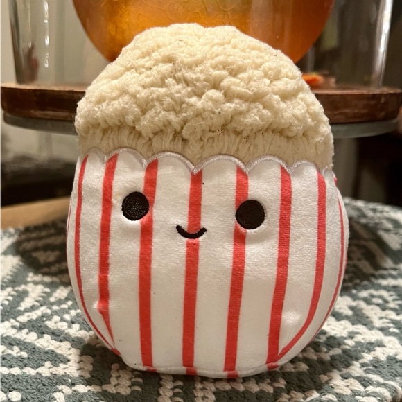 Squishmallows Other - Squishmallows Holiday Popcorn Pillow - Red and White